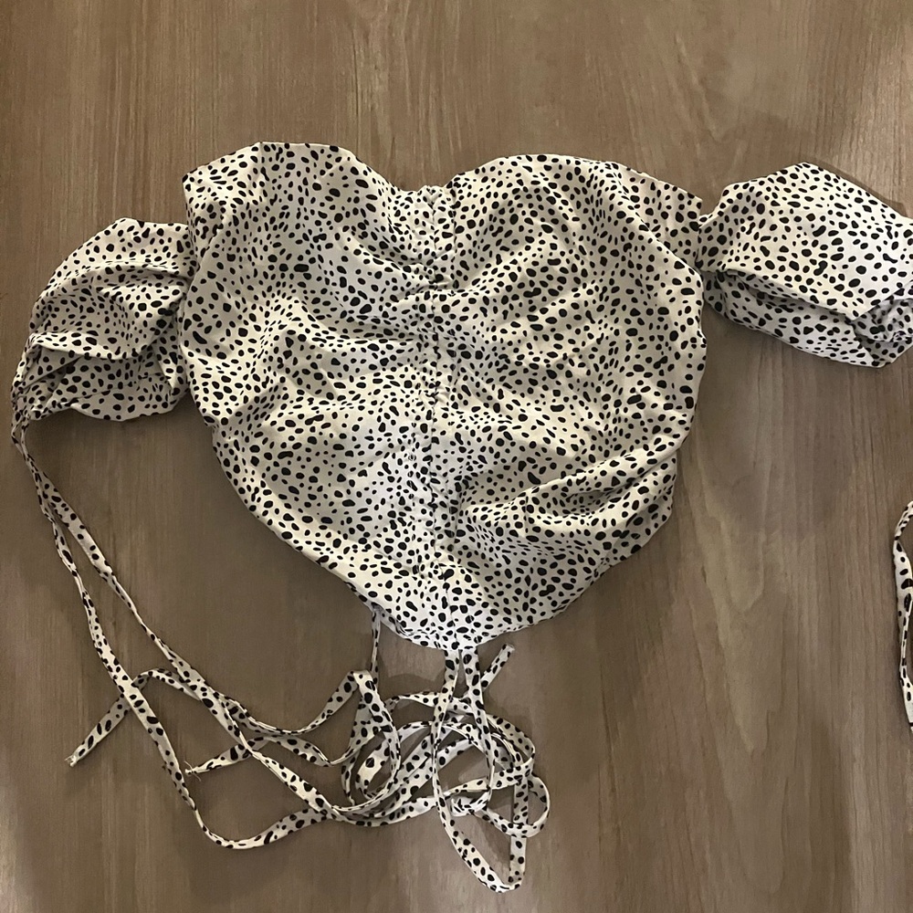 Polka Dot Puff Sleeve Top